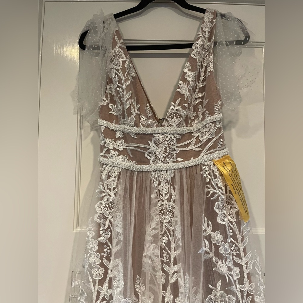 Bronx and Banco Tunisia Gown White Lace size XS - Picture 4 of 7